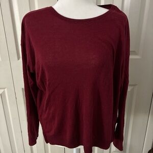 Majestic Paris for Neiman Marcus Women's Burgundy Knit Pullover Sweater 1